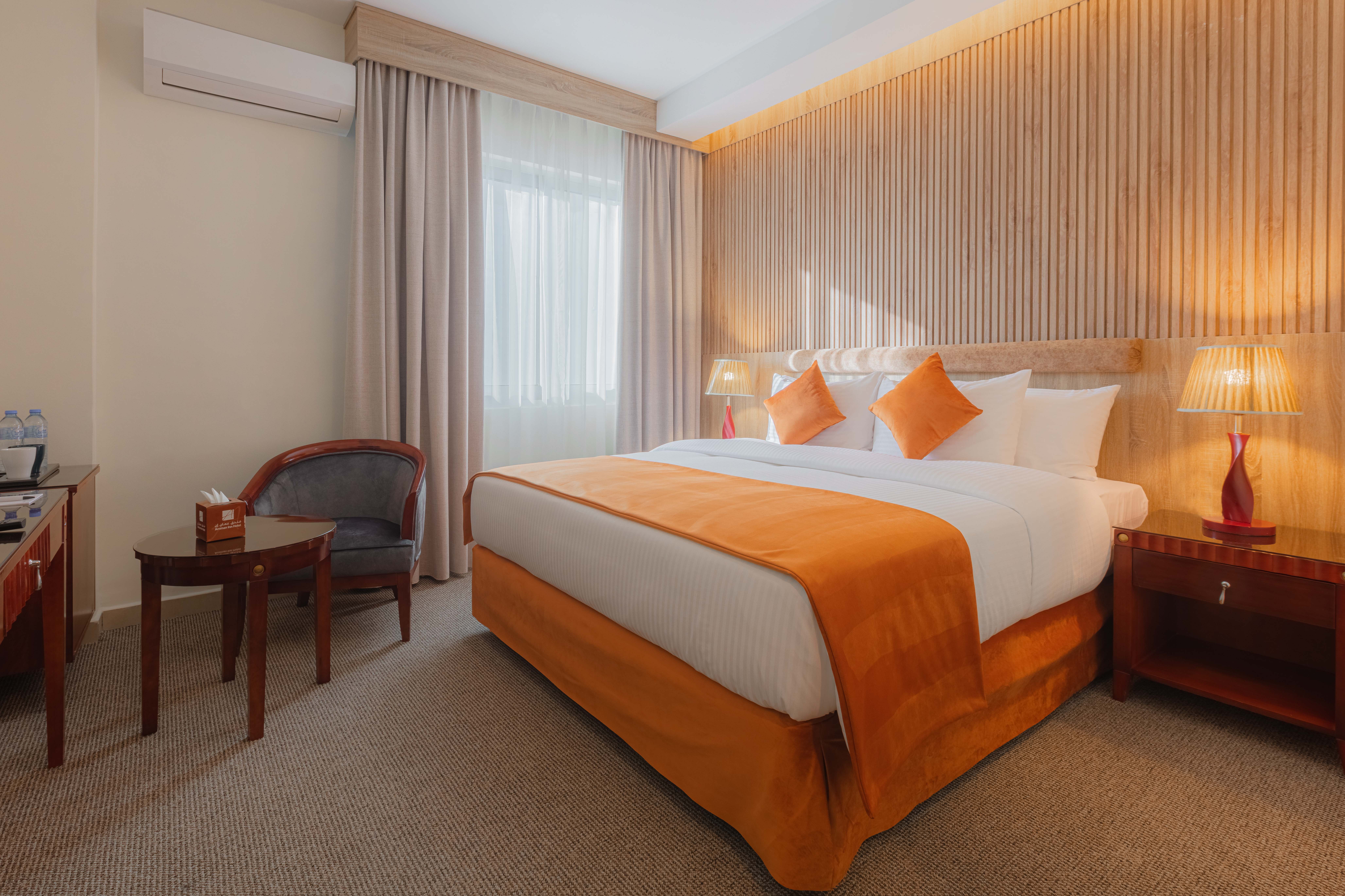 King bed 2